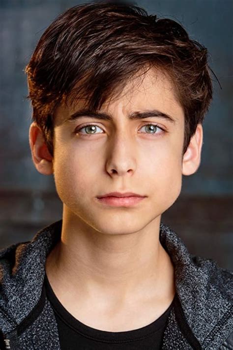 fotos de aidan|aidan gallagher tv series.